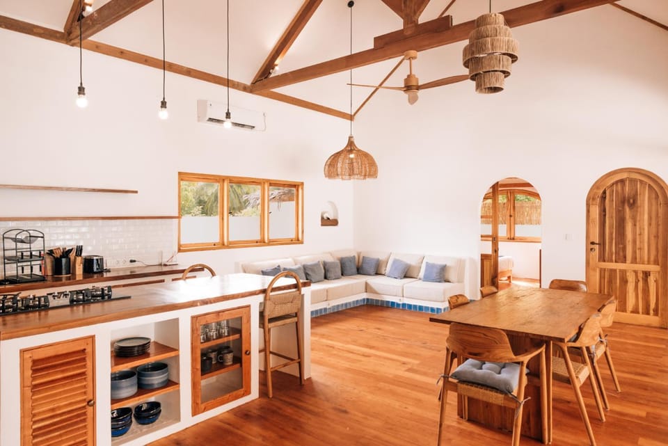 Kitchen or kitchenette, Living room, Dining area