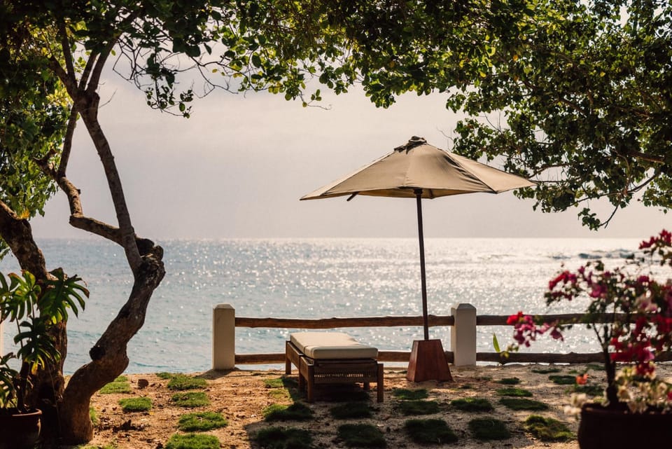 Balcony/Terrace, Beach, Sea view, sunbed