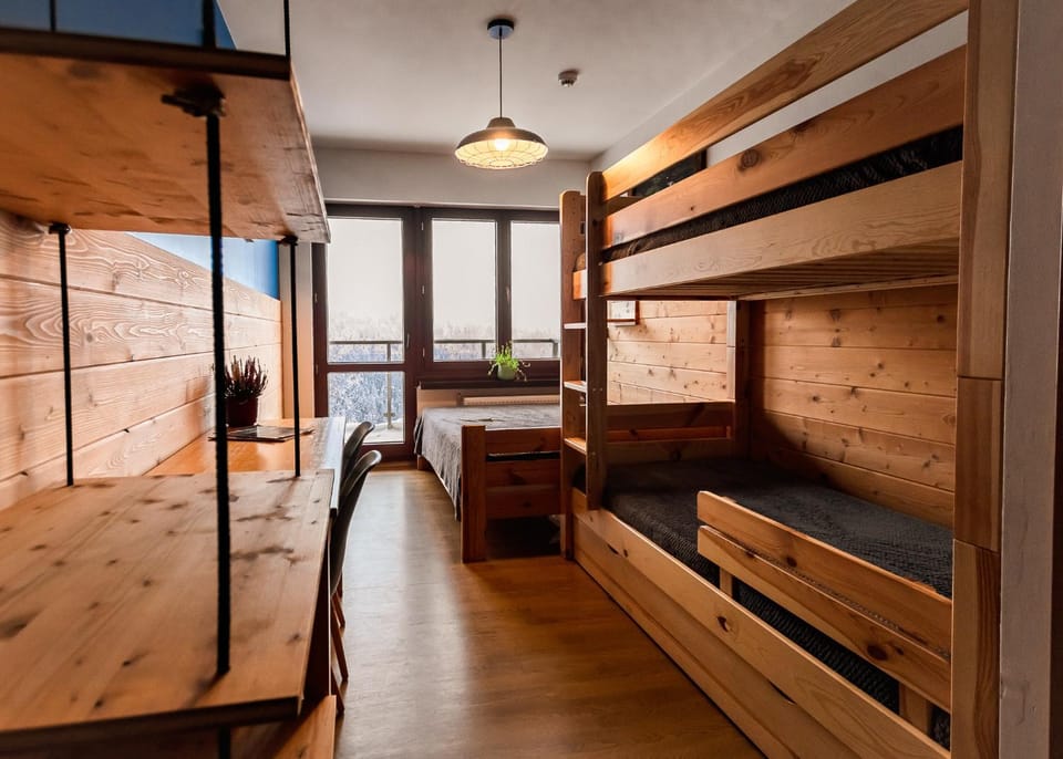 Bed, bunk bed