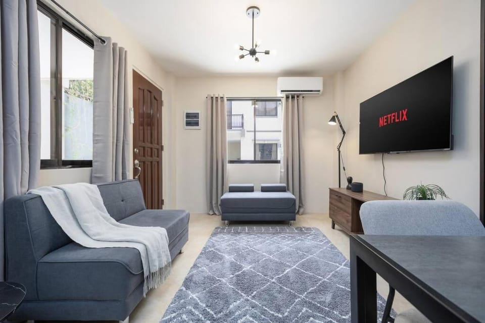 3BR Furnished House Near Cebu IT Park with Parking, Fast WiFi, Netflix and More House in Cebu City