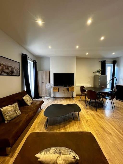 Ravissant T3, calme et central Apartment in Valence