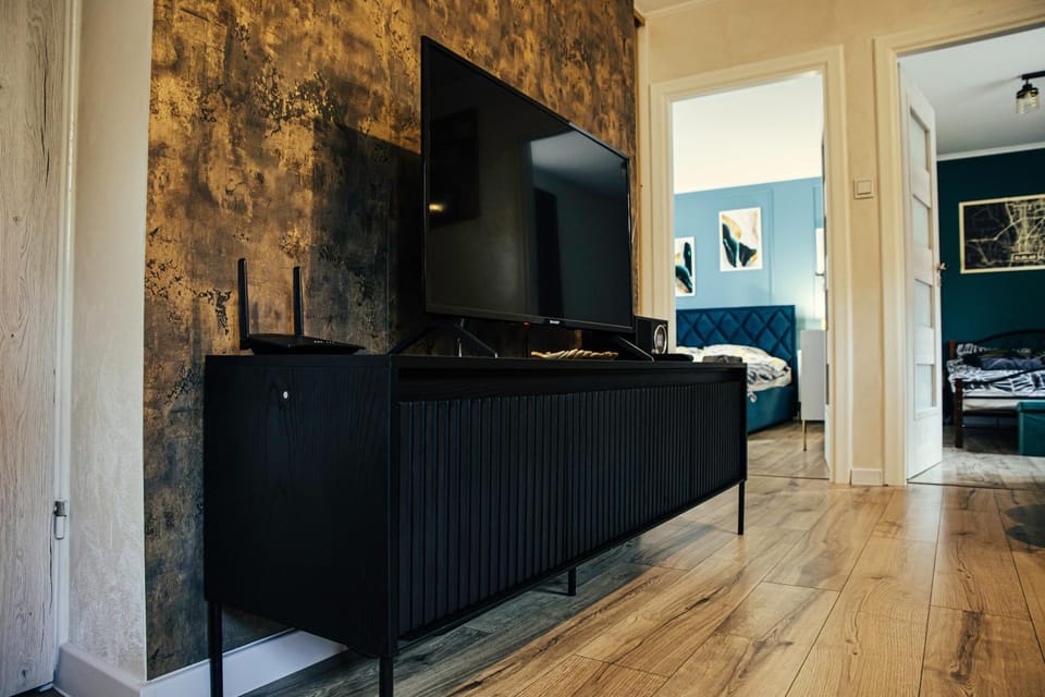 Communal lounge/ TV room, TV and multimedia, Photo of the whole room