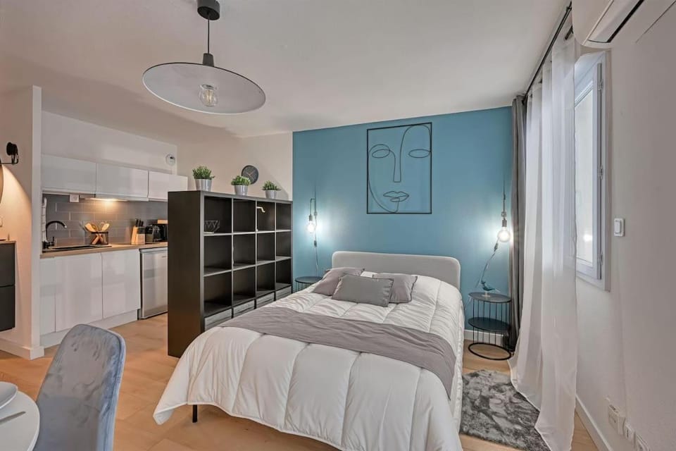 063 - Studio Didion, Centre Gare St Roch, Clim, Balcon,4pers Apartment in Montpellier