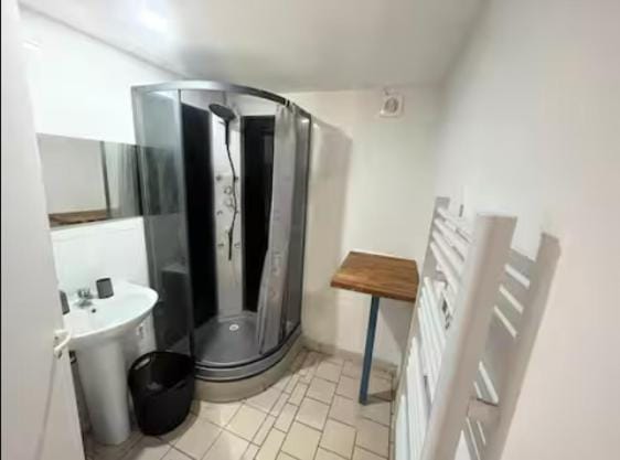 Studio avec terrasse Apartment in Nouvelle-Aquitaine