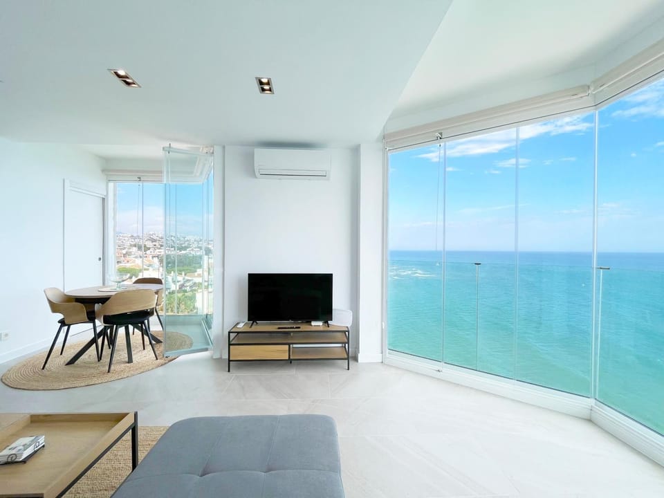 TV and multimedia, Living room, Dining area, Sea view, air conditioner