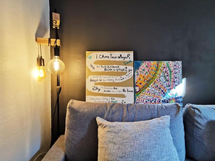 45m2 Calm APT with elevator 50m to metro Saint Paul N4-4 Apartment in Paris