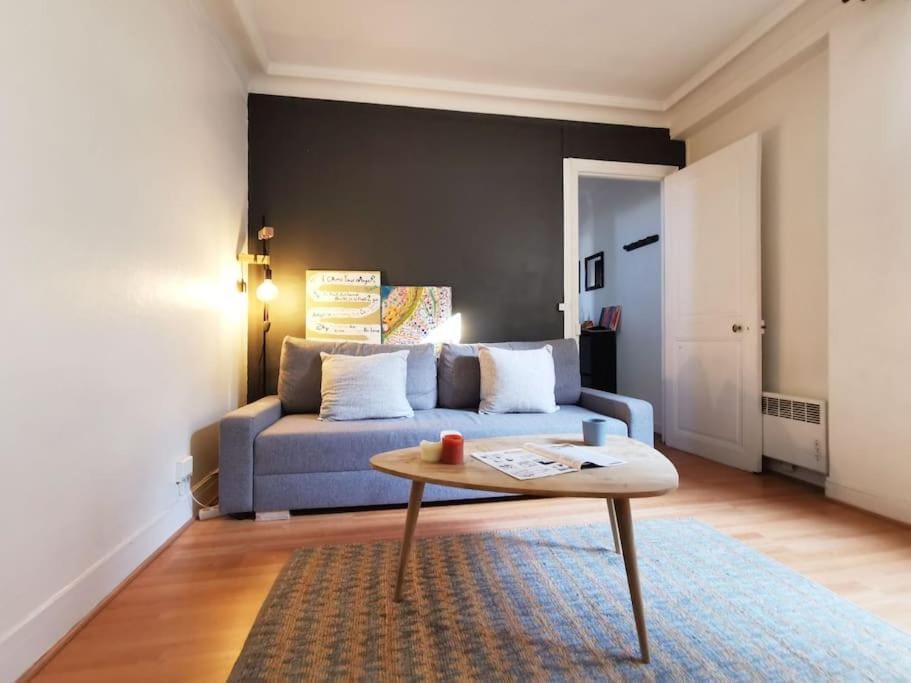 45m2 Calm APT with elevator 50m to metro Saint Paul N4-4 Apartment in Paris