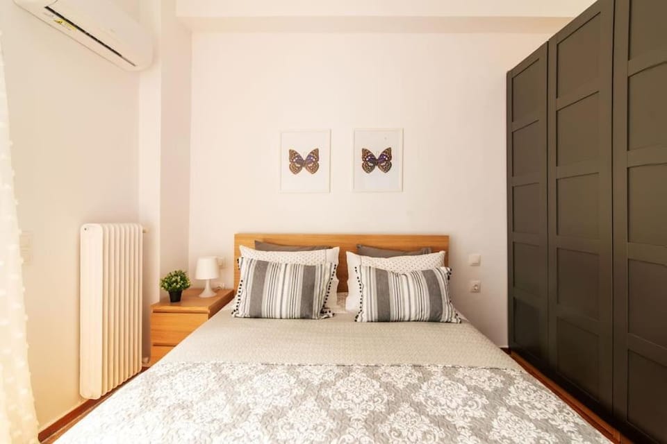 Darine's Sweet 'n lovely flat in Pagrati Apartment in Athens