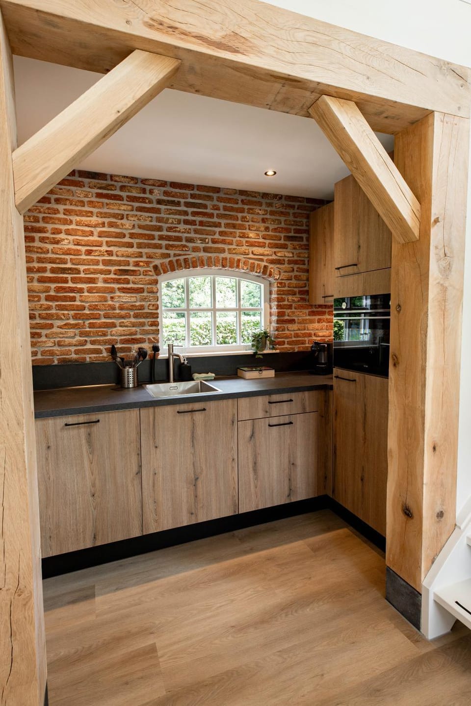 Kitchen or kitchenette, pet friendly, stove
