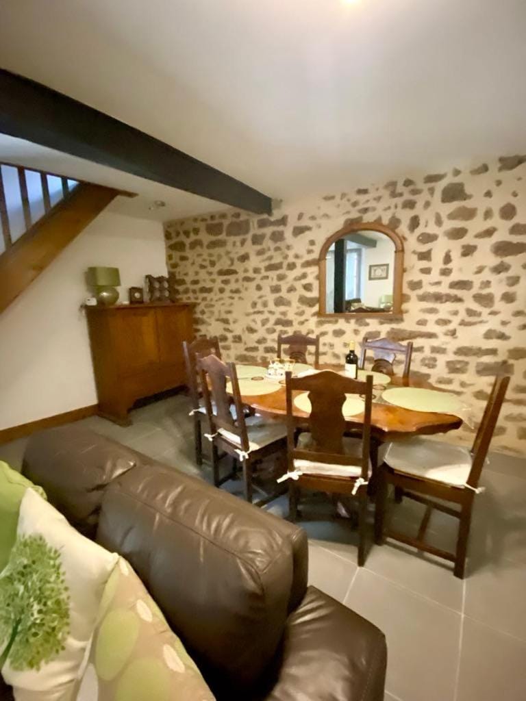 Home from home in Chaillac 36310 House in Centre-Val de Loire