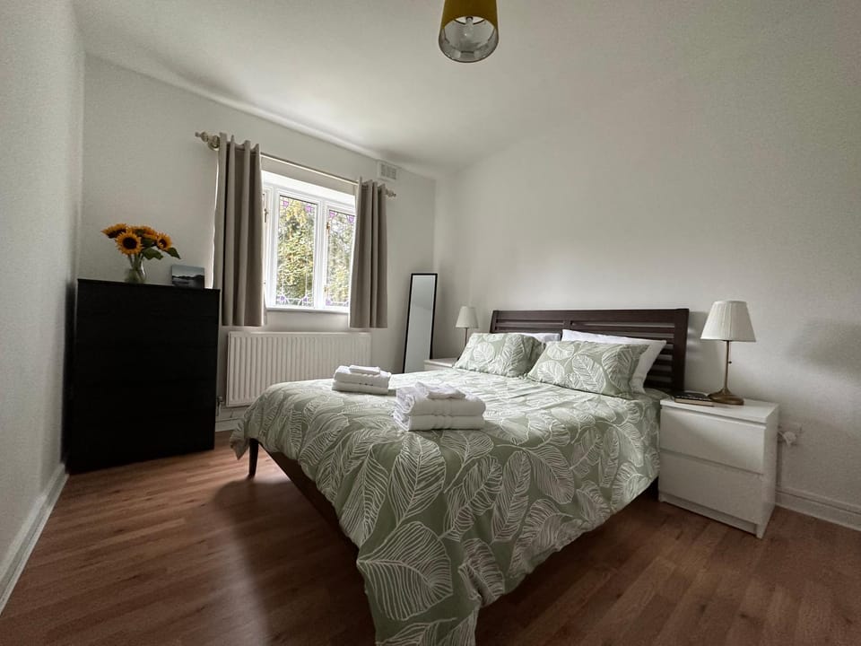 Cozy flat nearby trendy Shoreditch Apartment in London Borough of Islington