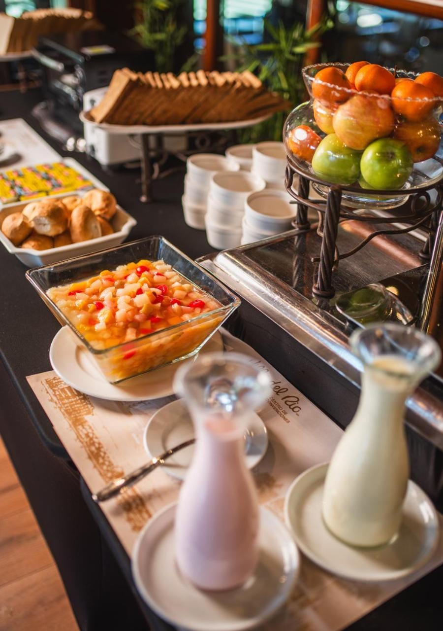 Breakfast, Buffet breakfast