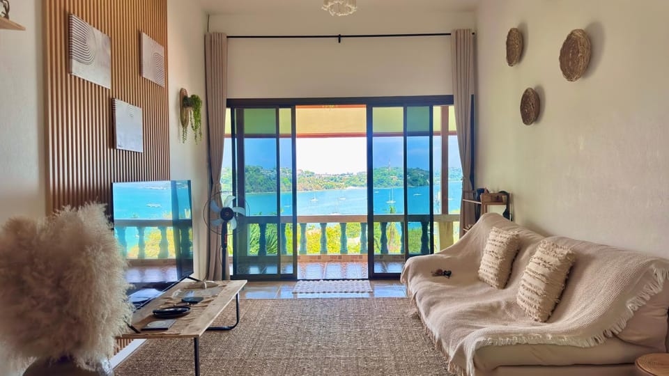 Sea Dreamer Ao Yon Beach House Apartment in Wichit