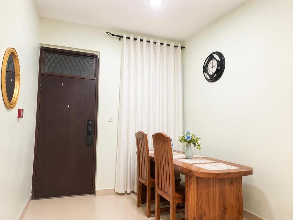 Beach 2bedrooms apartment - Netflix,WiFi,TV,Fridge,Kitchen Apartment in City of Dar es Salaam