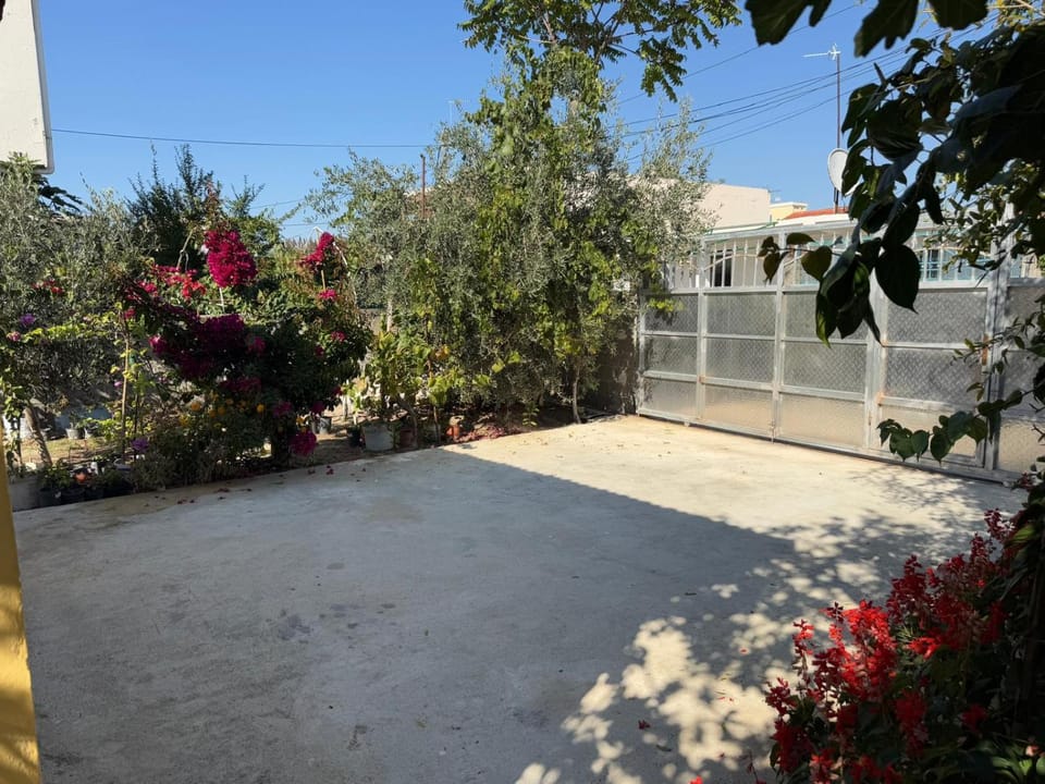 Facade/entrance, Garden view, Parking