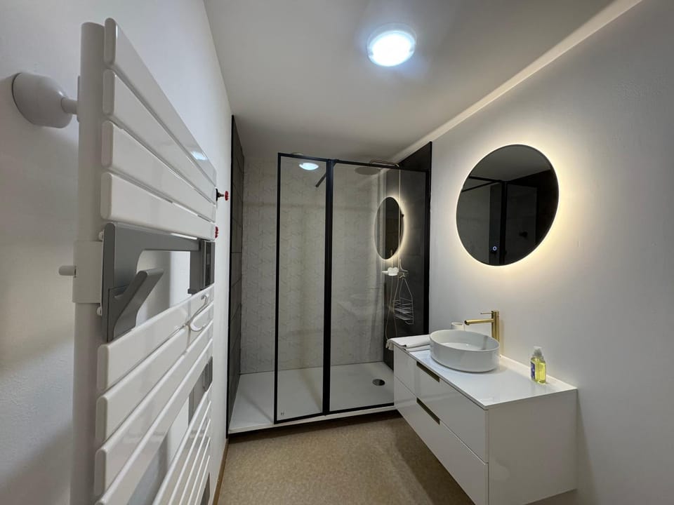 L'Escapade GT Luxe Apartment in Vosges