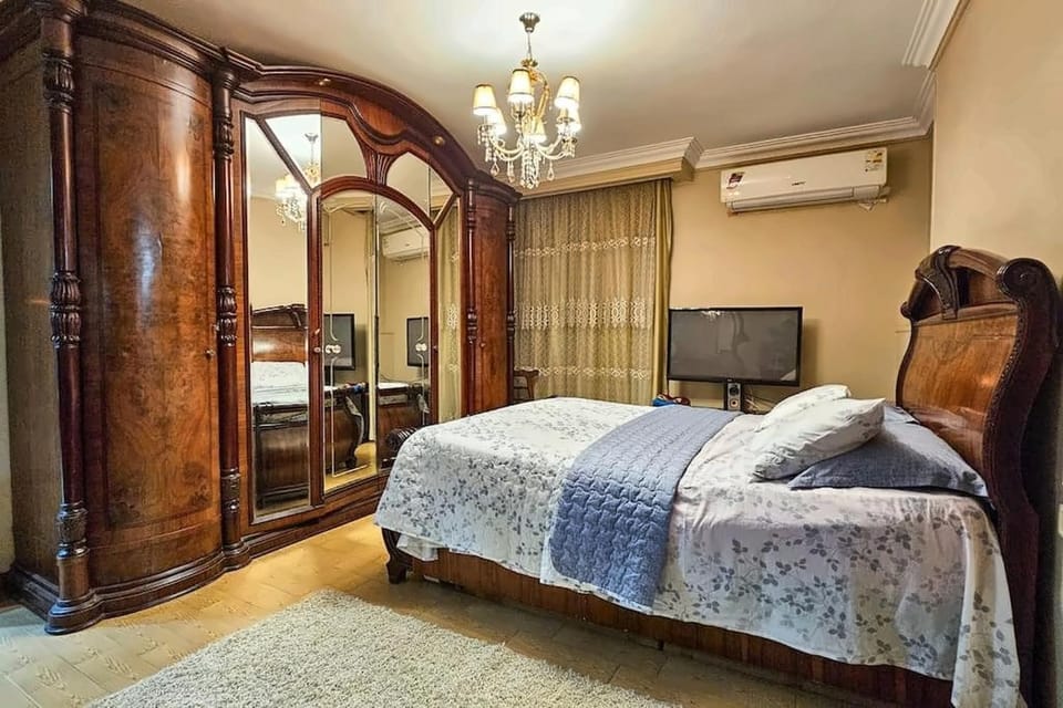 Bed, TV and multimedia, Bedroom, air conditioner