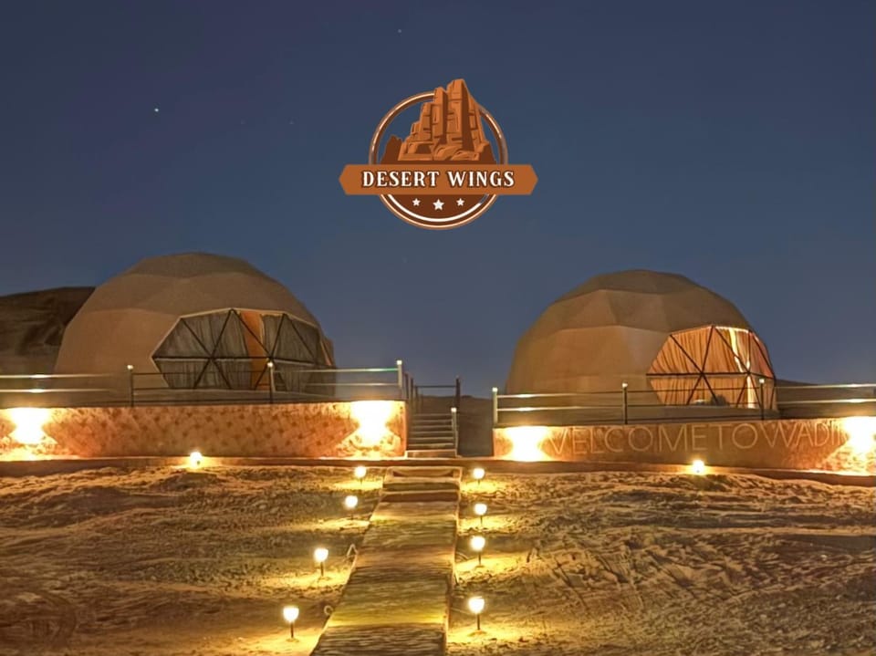 RUM WINGS BUBBLES lUXURY CAMP Apartment in South District
