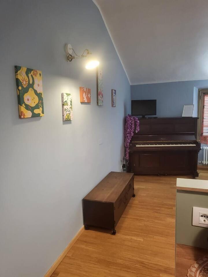 Elegante Suite in Centro Torino · Self Check-in Apartment in Turin