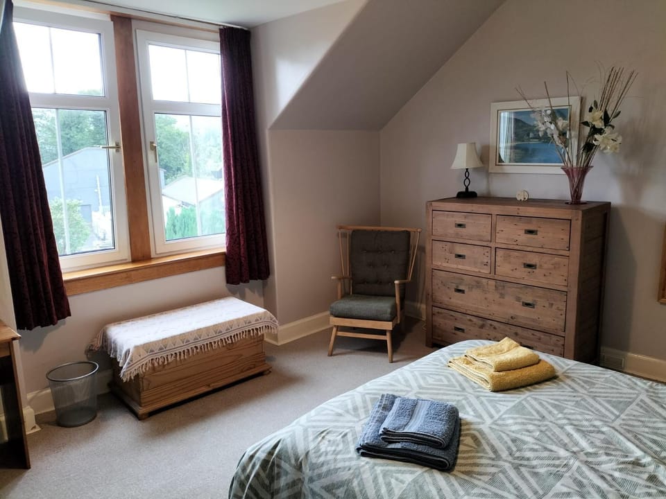 Esk Cottage House in Pitlochry