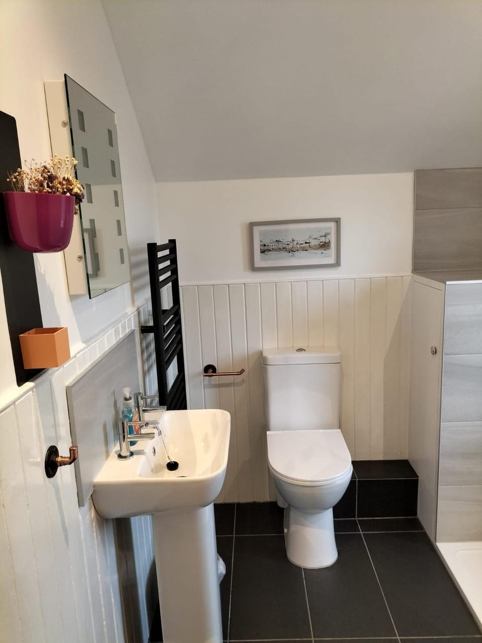 Esk Cottage House in Pitlochry