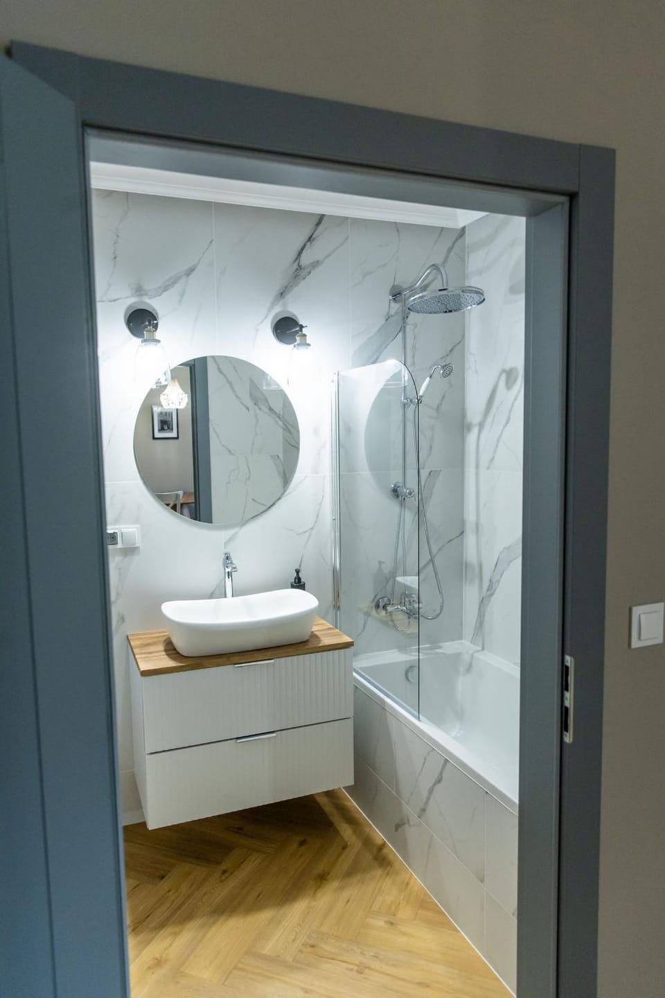 Bathroom, Bath