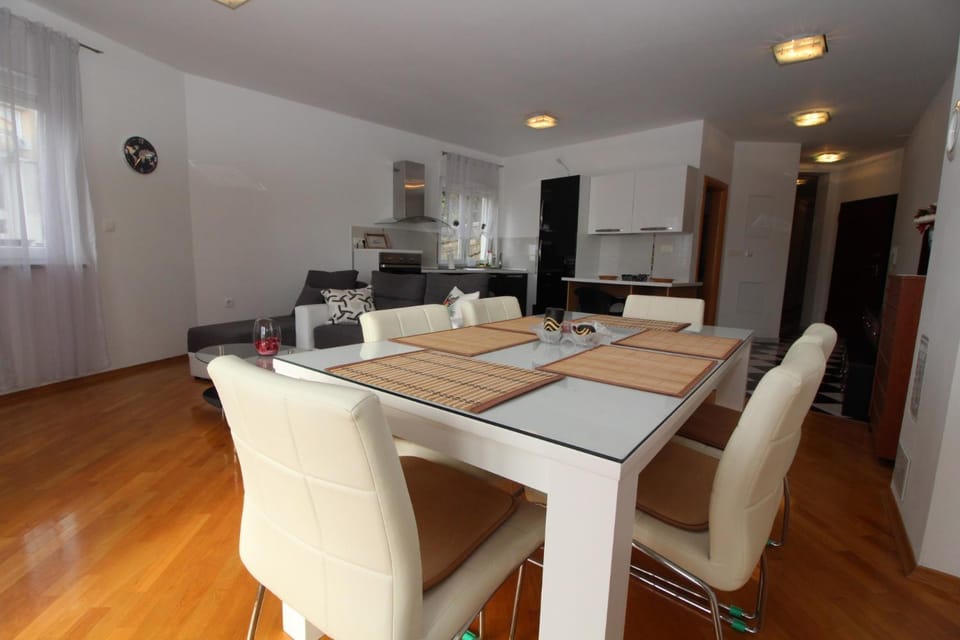 Apartments Adria Blue Apartment in Rijeka