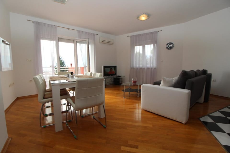 Apartments Adria Blue Apartment in Rijeka