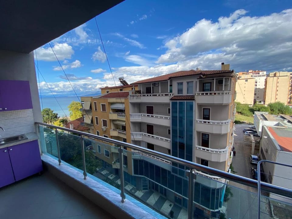 Balcony/Terrace, Lake view