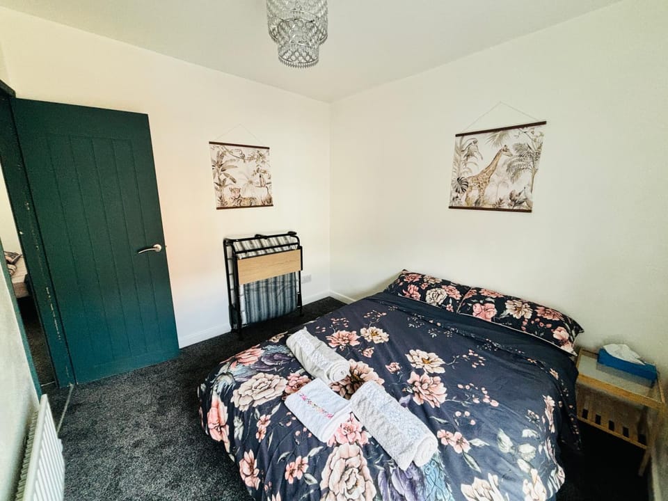 ENTIRE LUXURY HOUSE near CITY CENTRE - FREE PARKING House in Liverpool