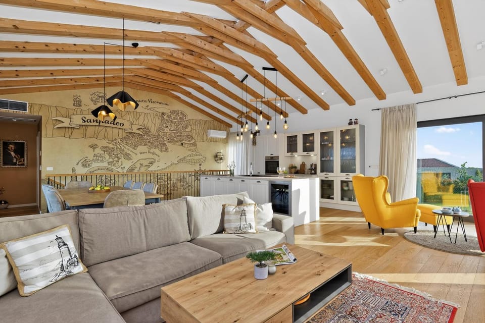 Living room, Seating area, Dining area