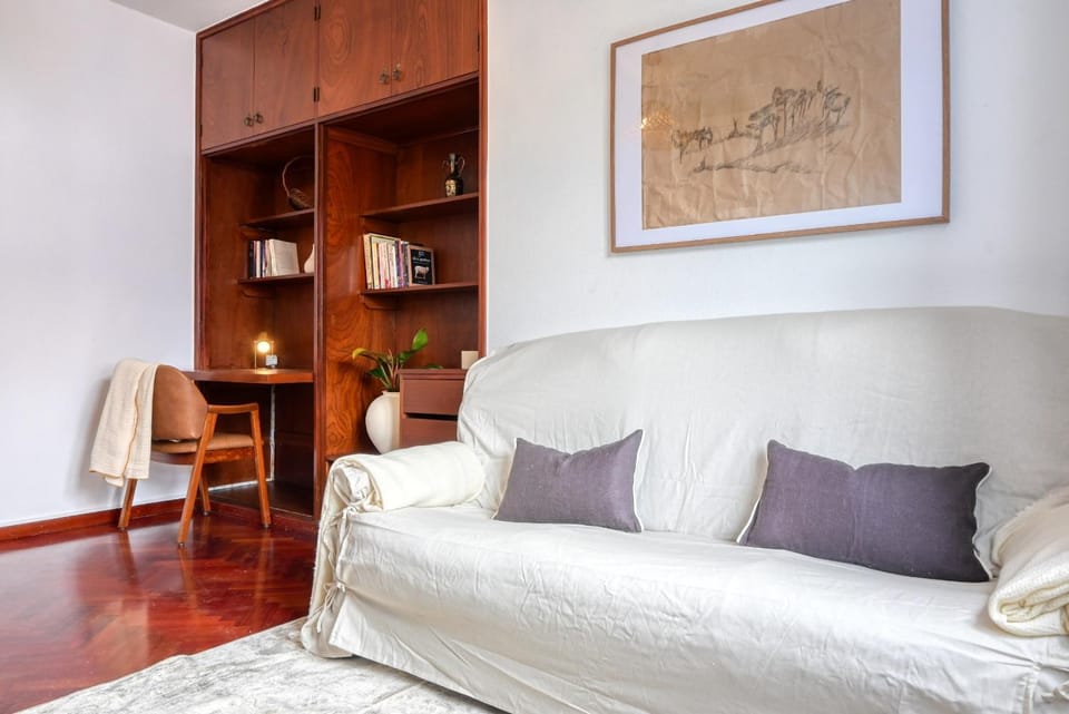 Communal lounge/ TV room, Living room