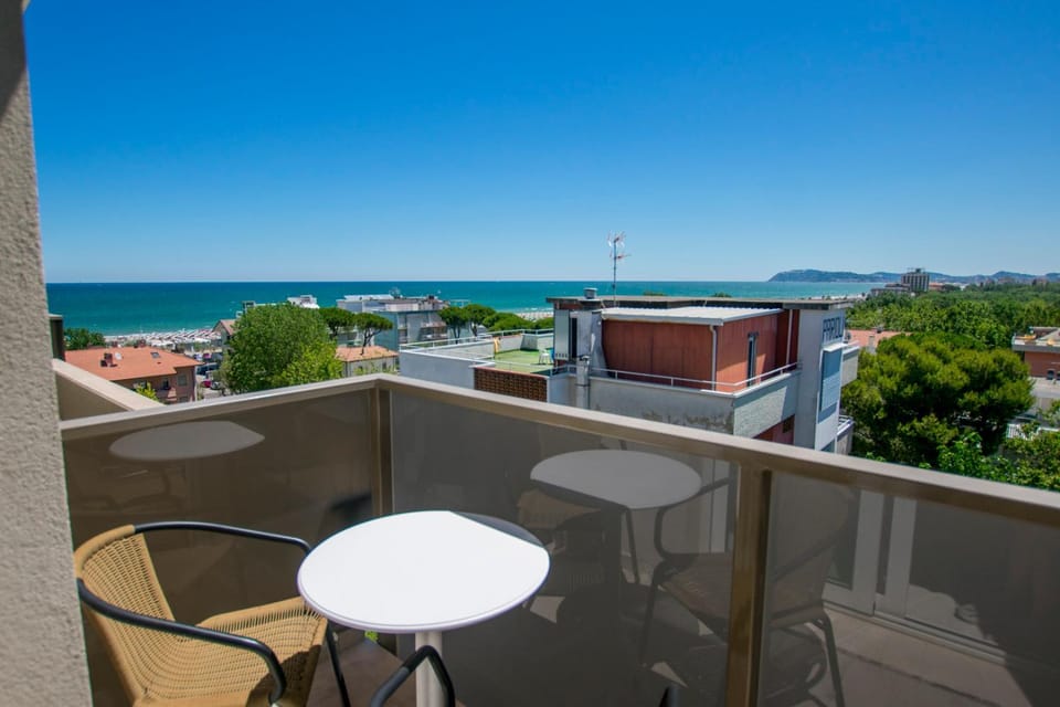 Natural landscape, View (from property/room), Balcony/Terrace, Sea view