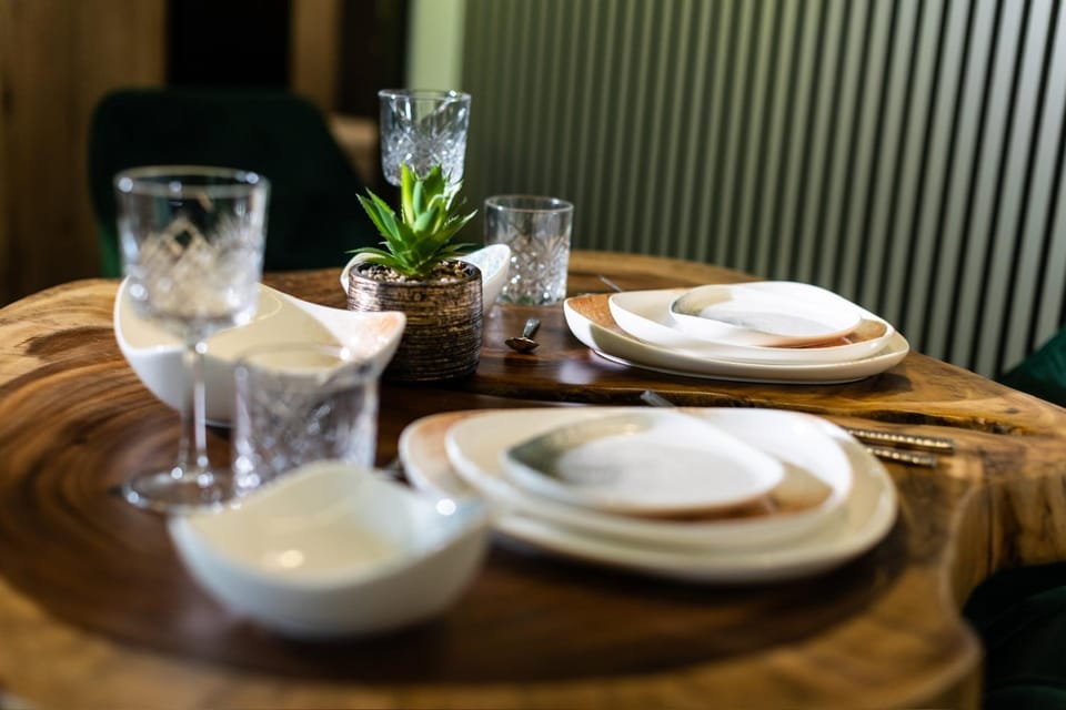 Food and drinks, Food, Drinks