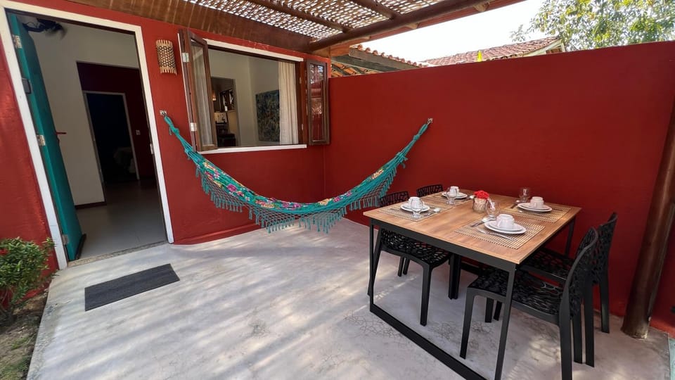 Patio, Dining area