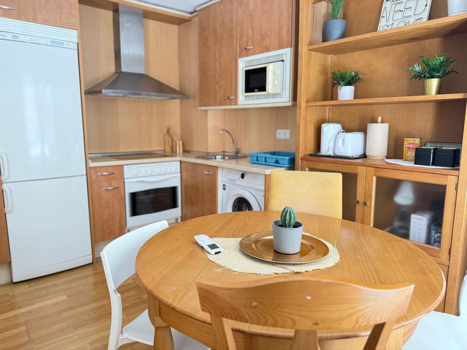 LC Casta Álvarez Apartment in Zaragoza