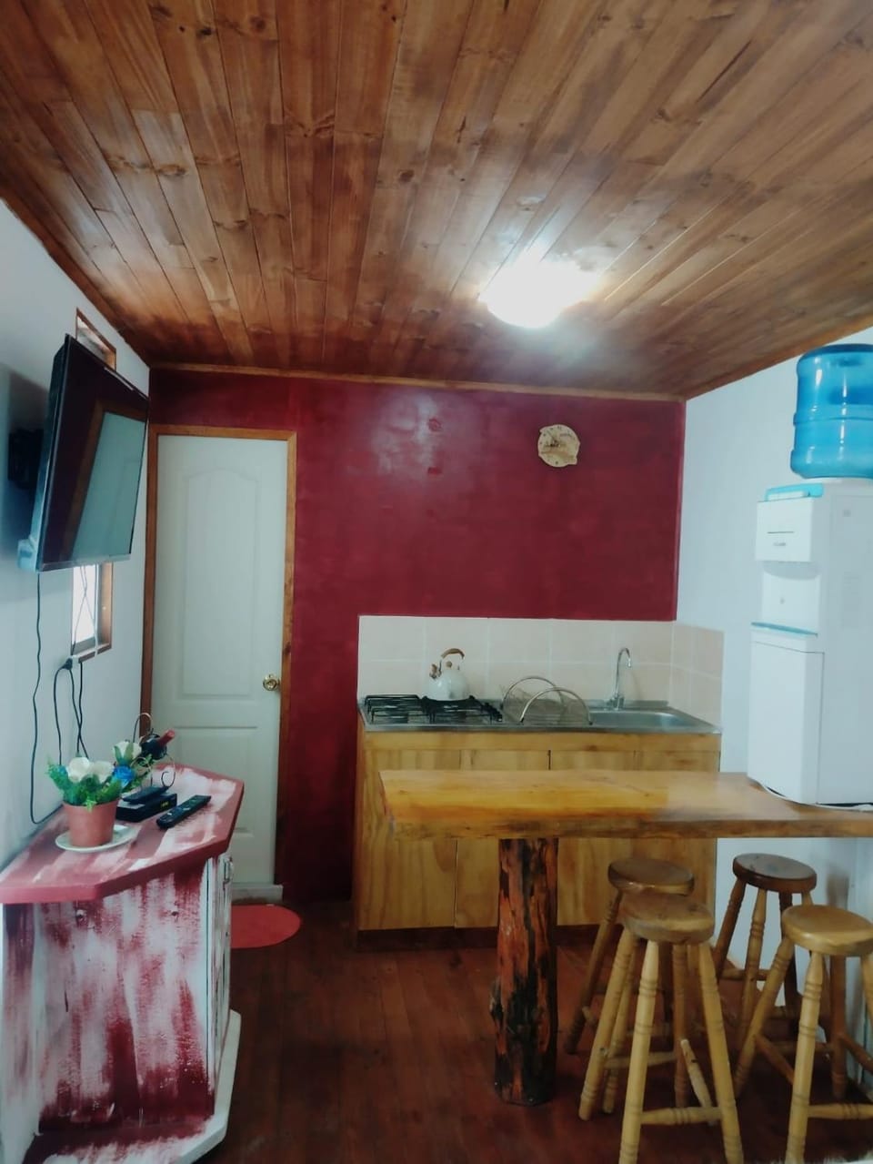 TV and multimedia, Kitchen or kitchenette, Dining area, minibar, oven