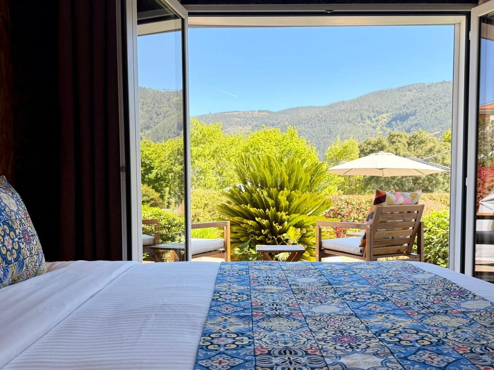 Bed, Natural landscape, View (from property/room), Bedroom, Garden view, Mountain view