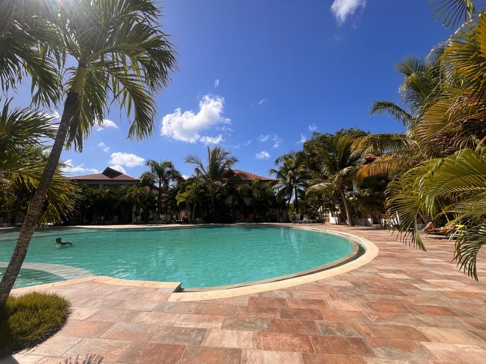 Residencial Paraiso C102 Apartment in Los Melones