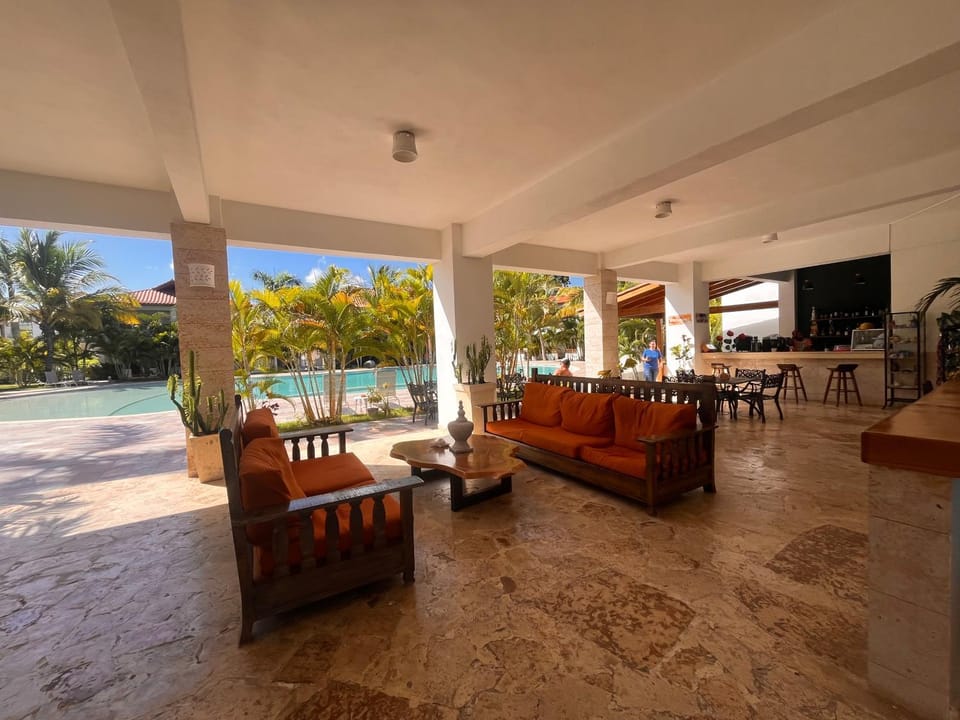 Residencial Paraiso C102 Apartment in Los Melones