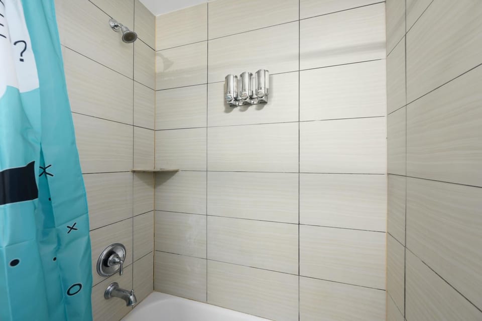 Stylish 1BR Apt - Steps from NRG and Texas Med Center Apartment in Houston