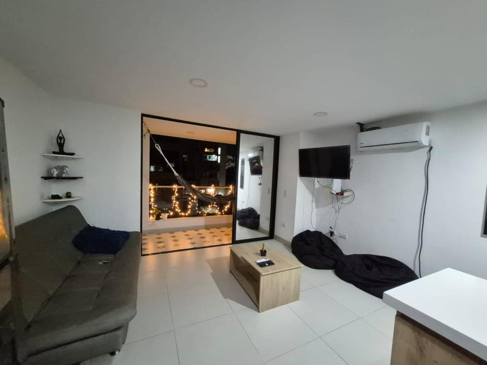 Apartamento Luareles-San joaquin-Balcon Apartment in Medellin