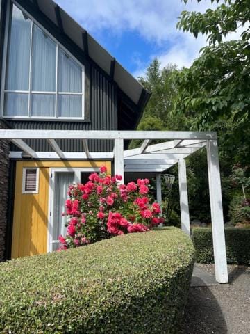 Gondwana Chalet perfect for all seasons Chalet in Ohakune