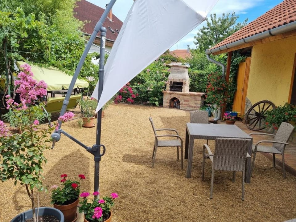 Inner courtyard view