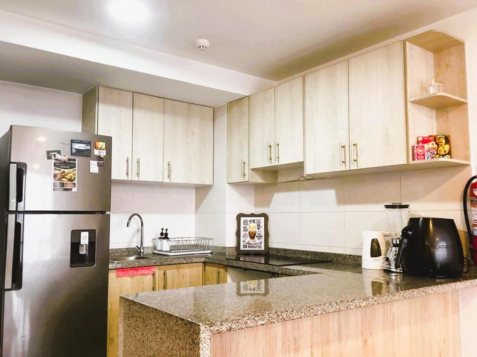 Coffee/tea facilities, Kitchen or kitchenette, dishwasher, minibar, oven, pet friendly, stove, toaster