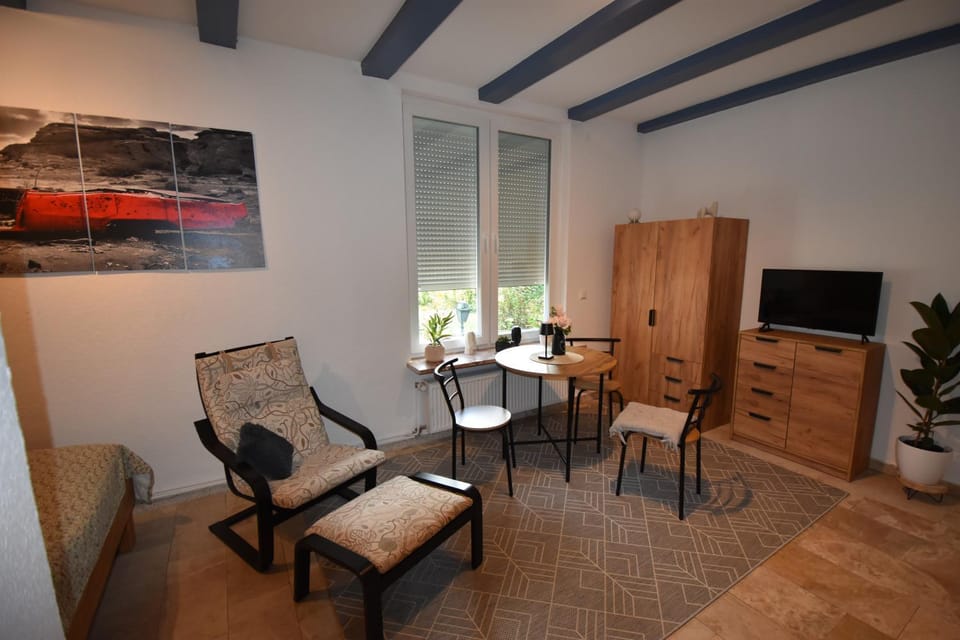 TV and multimedia, Dining area