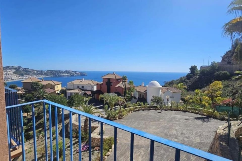Natural landscape, Balcony/Terrace, Sea view