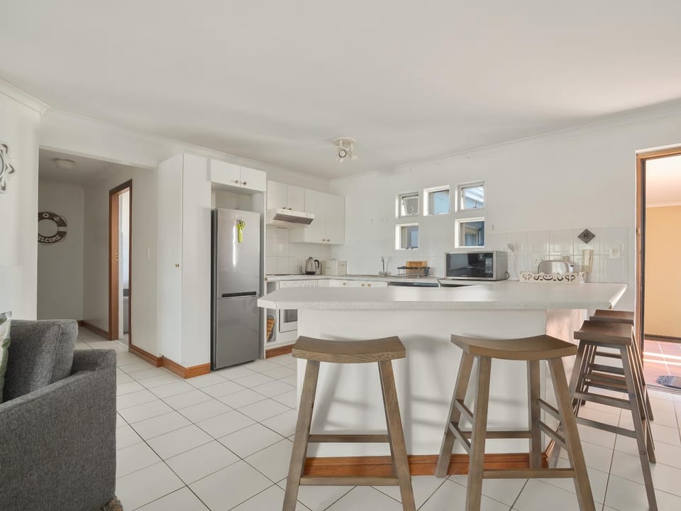 Kitchen or kitchenette, oven, stove, toaster