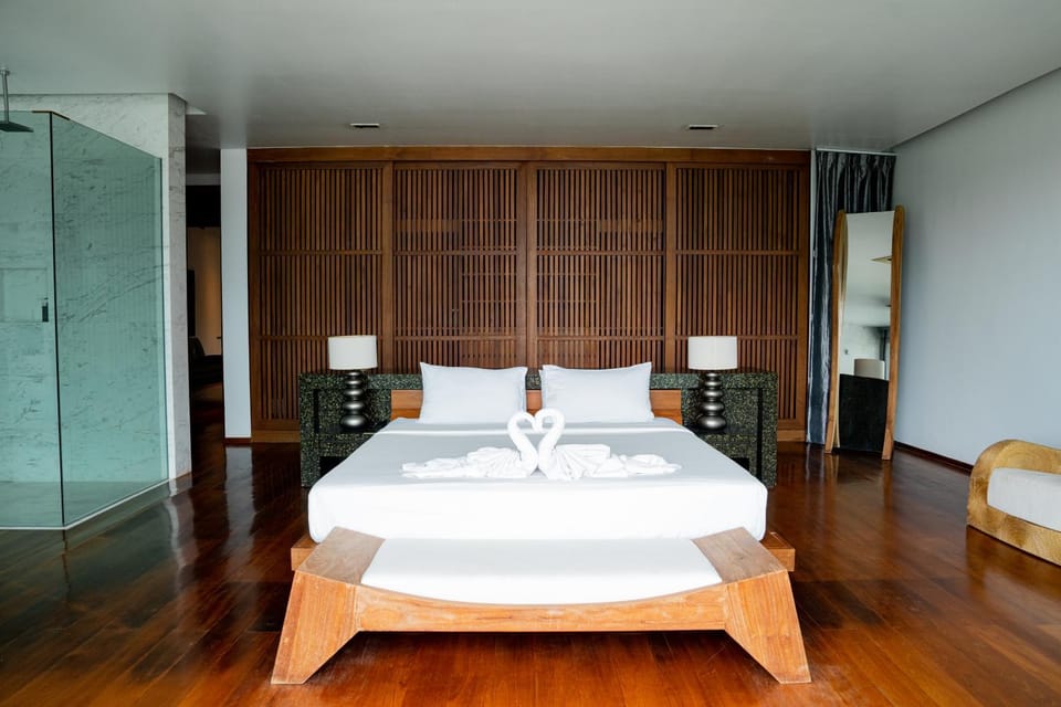 Eva8三卧海景泳池别墅临海别墅 Villa in Rawai