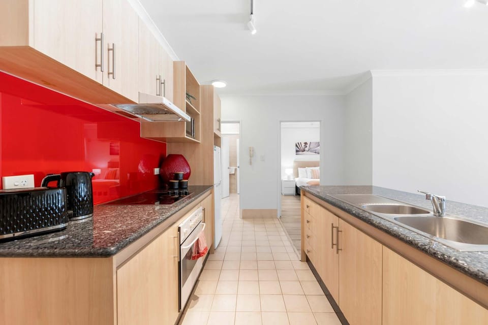 Convenient East Perth Stay with Free Parking Apartment in Perth